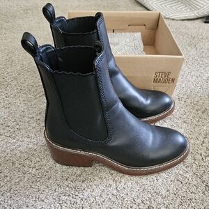 Steve Madden Black Ankle Boots for Women